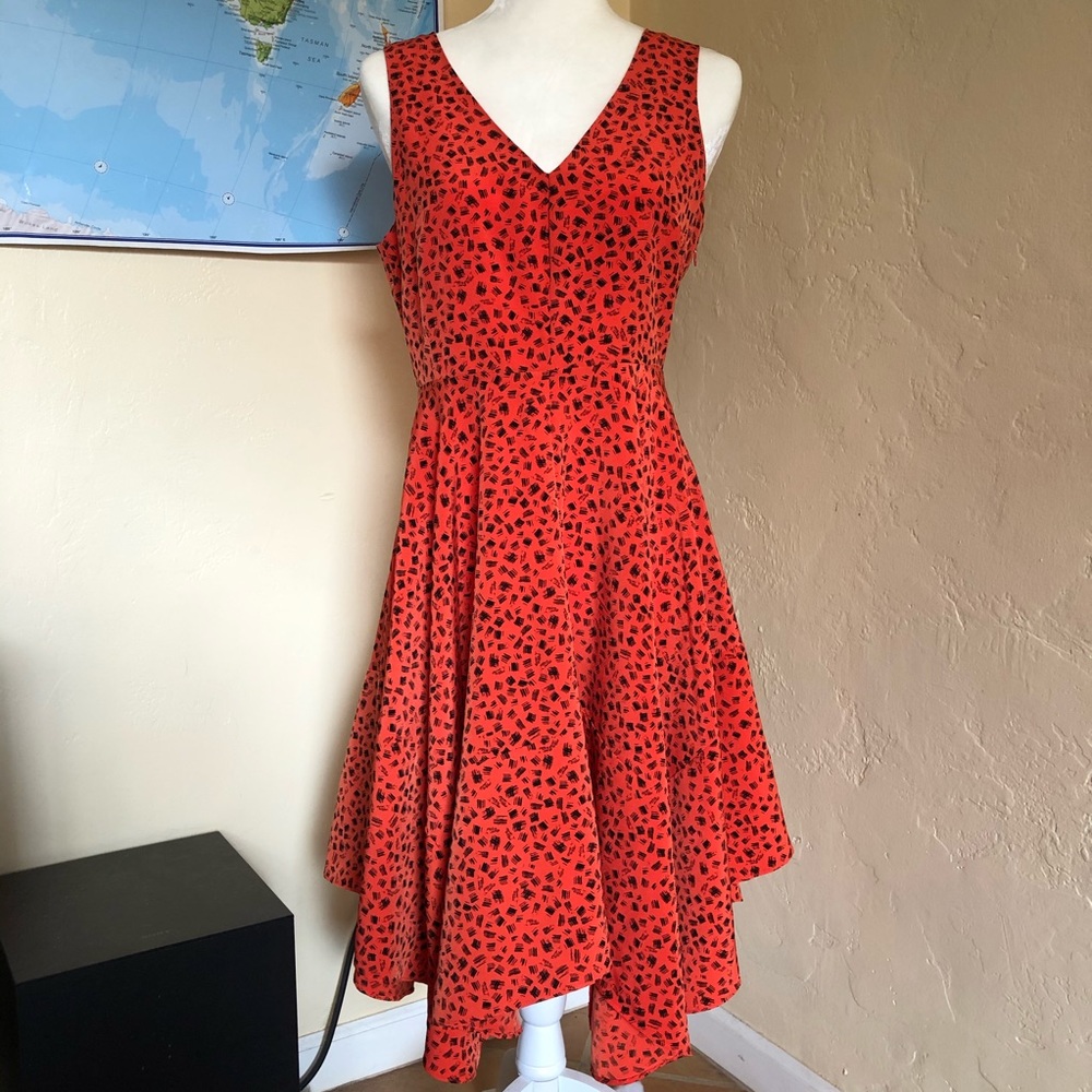 Gorgeous Orange Dress [Metaphor]